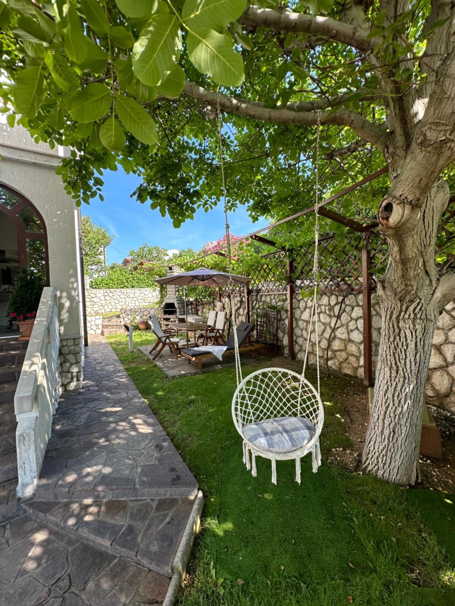 Apartments Zlatko & Mira Dorcic Baška Esterno foto